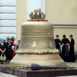 Колокол Спасо-Преображенского Собора - самый большой в Украине